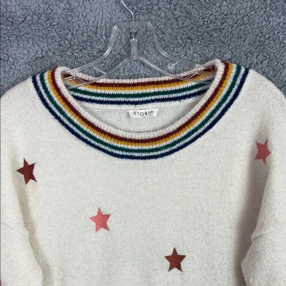 Storia White and Red Crew Neck Sweater with Multicolored Ribbing - Picture 3 of 6